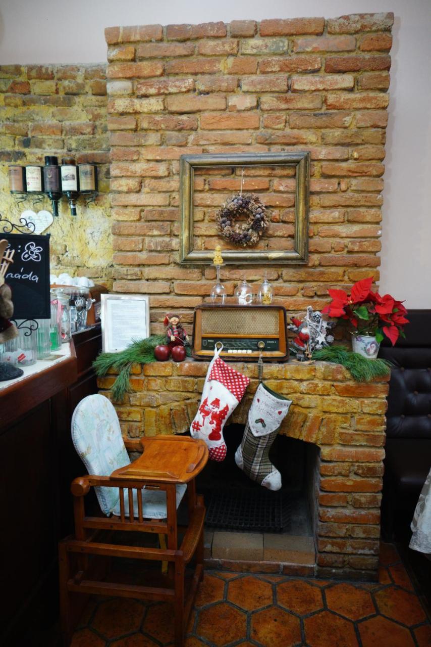 Penzion Restaurant Jakub 포프라트 외부 사진